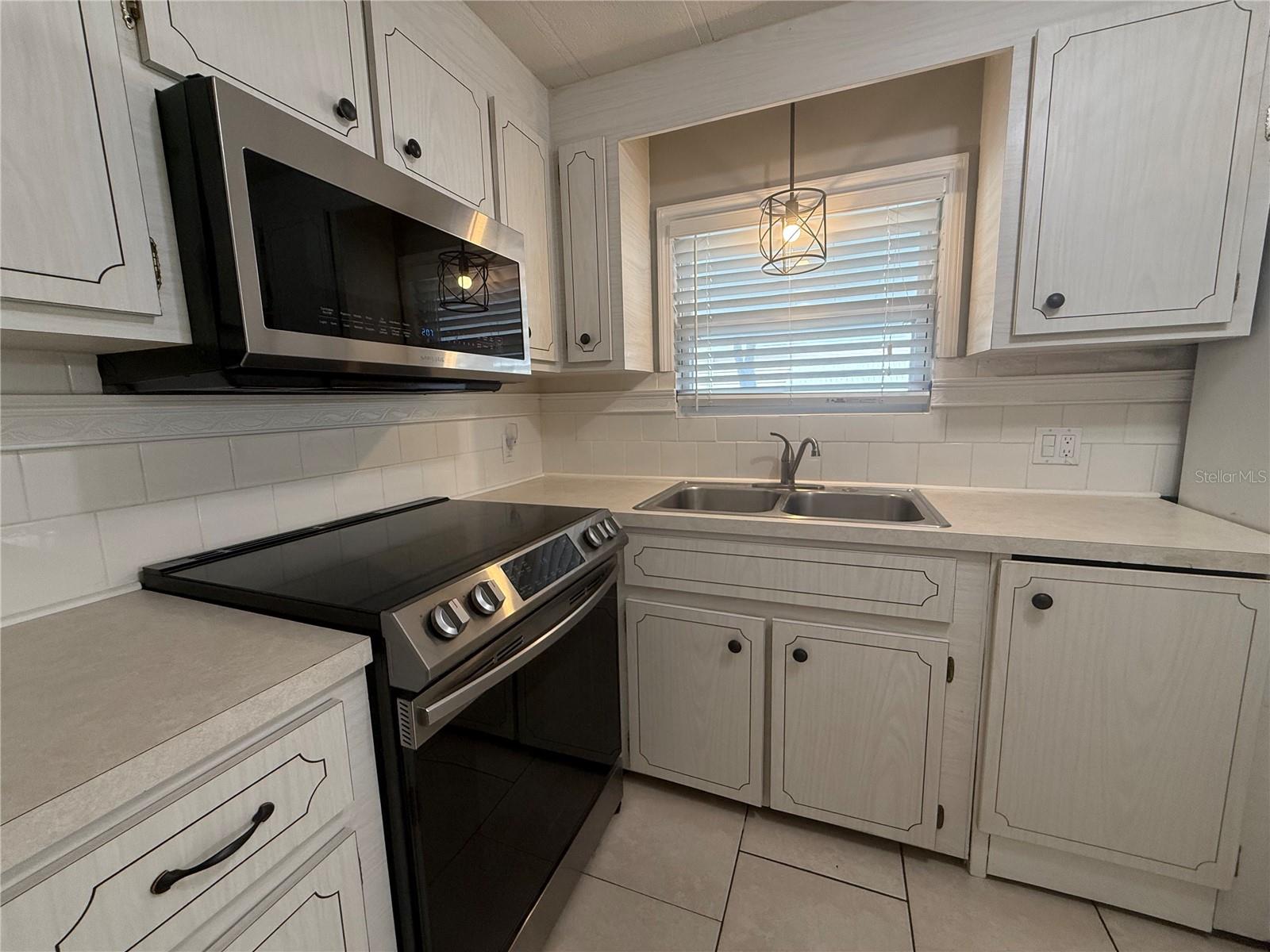 758 ROYAL PALM CIR — photo 13