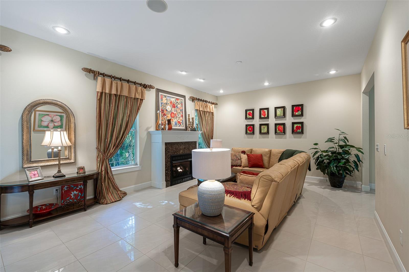 24201 OAKS BLVD — photo 27