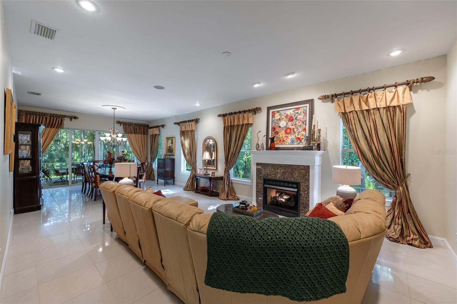 24201 OAKS BLVD — photo 26