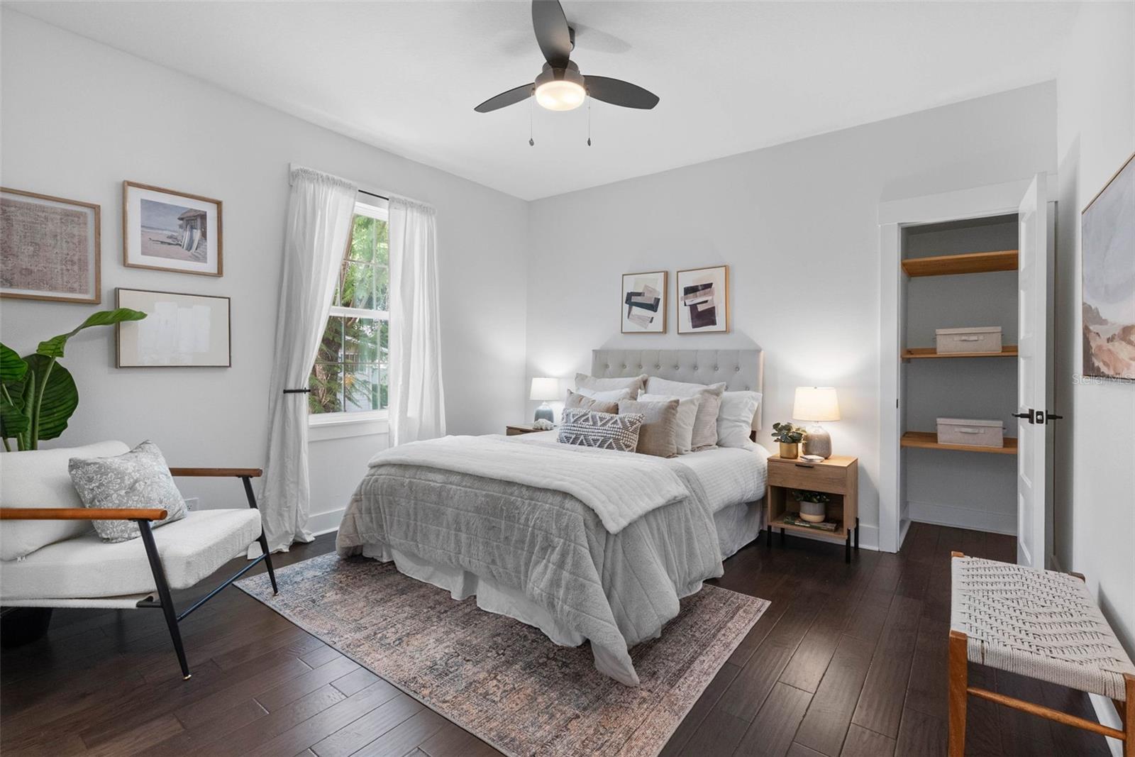 415 W AMELIA AVE — photo 23