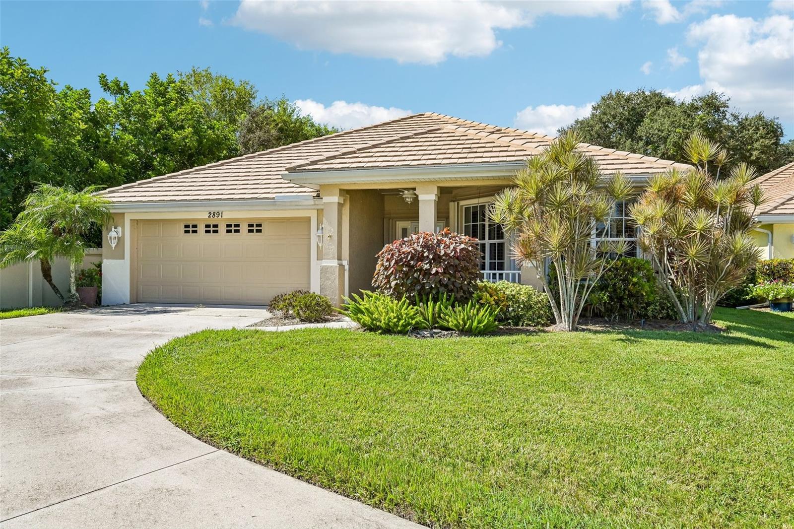 2891 WHISPERING PINE LN — photo 41