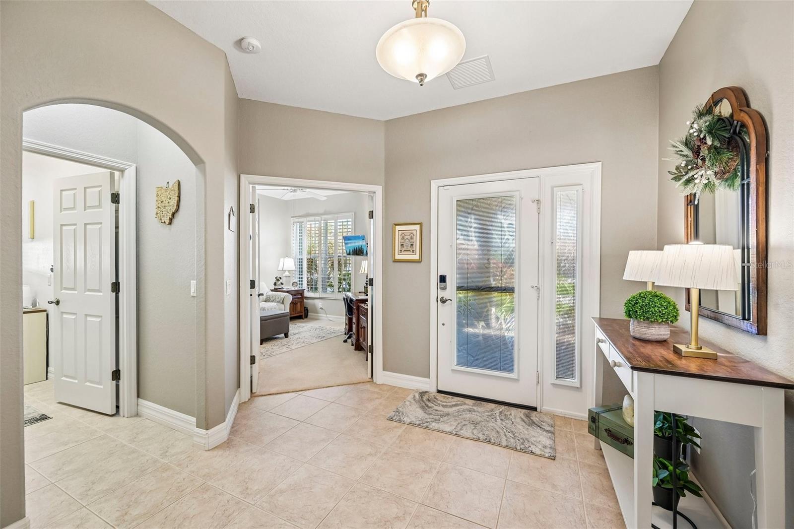 2891 WHISPERING PINE LN — photo 4