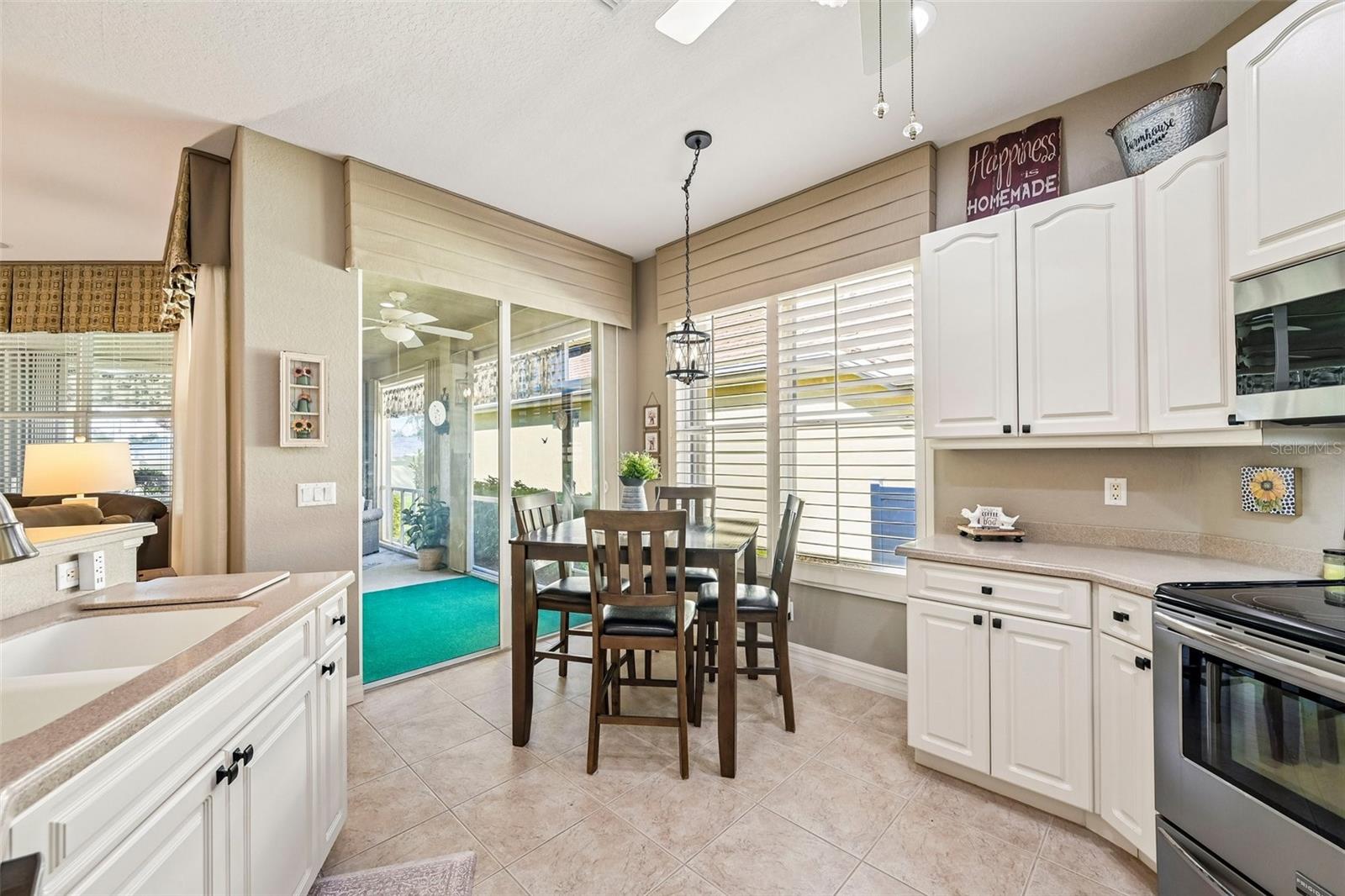2891 WHISPERING PINE LN — photo 11