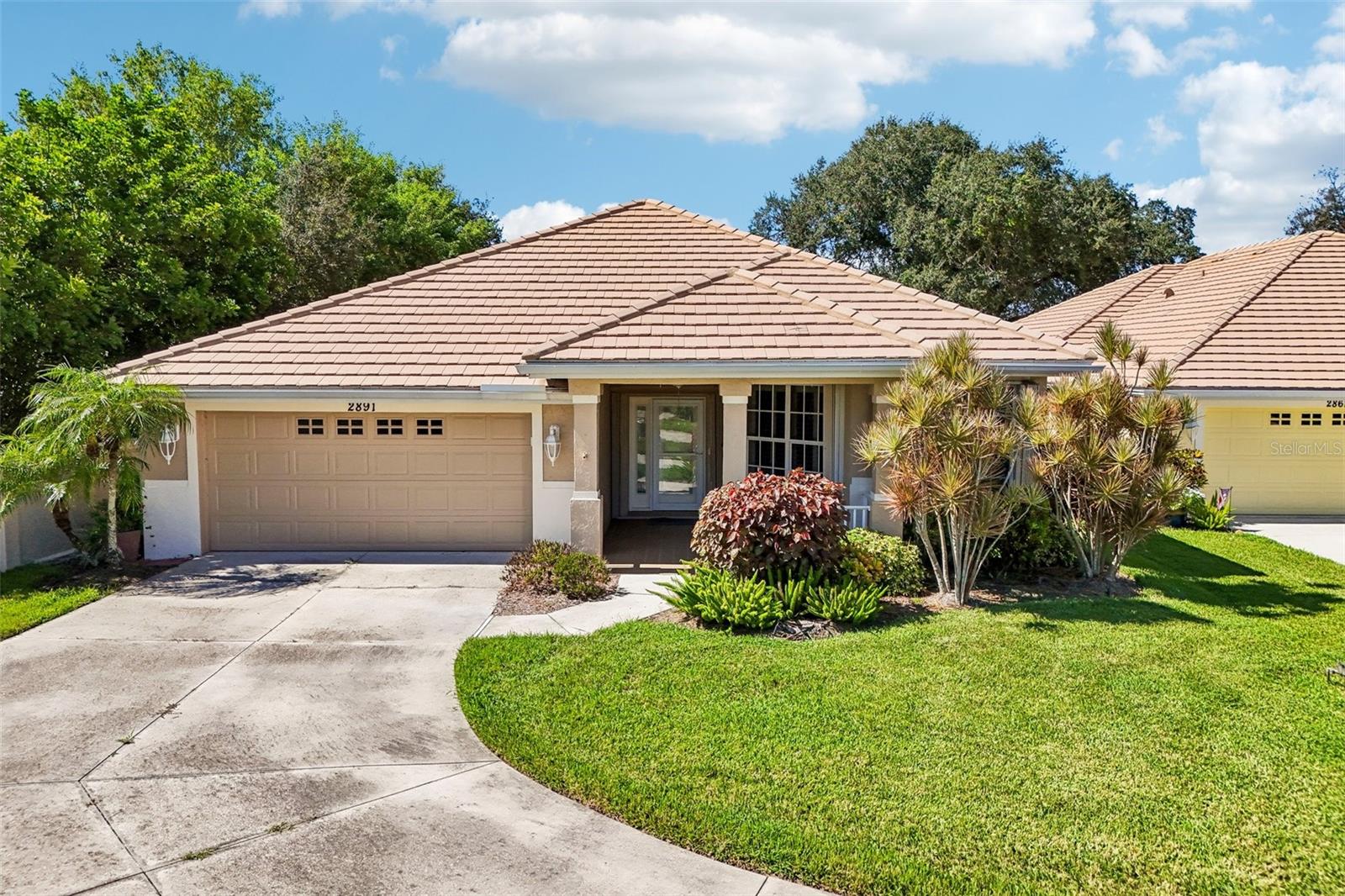 2891 WHISPERING PINE LN — photo 37