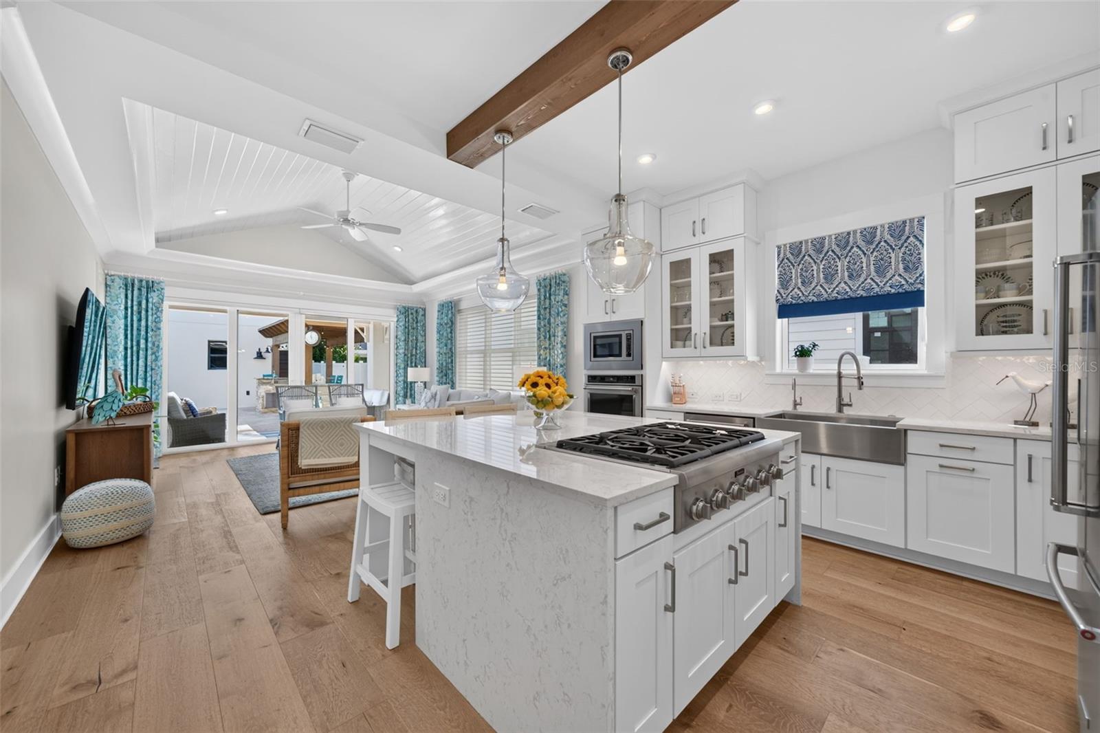 515 S OSPREY AVE — photo 8