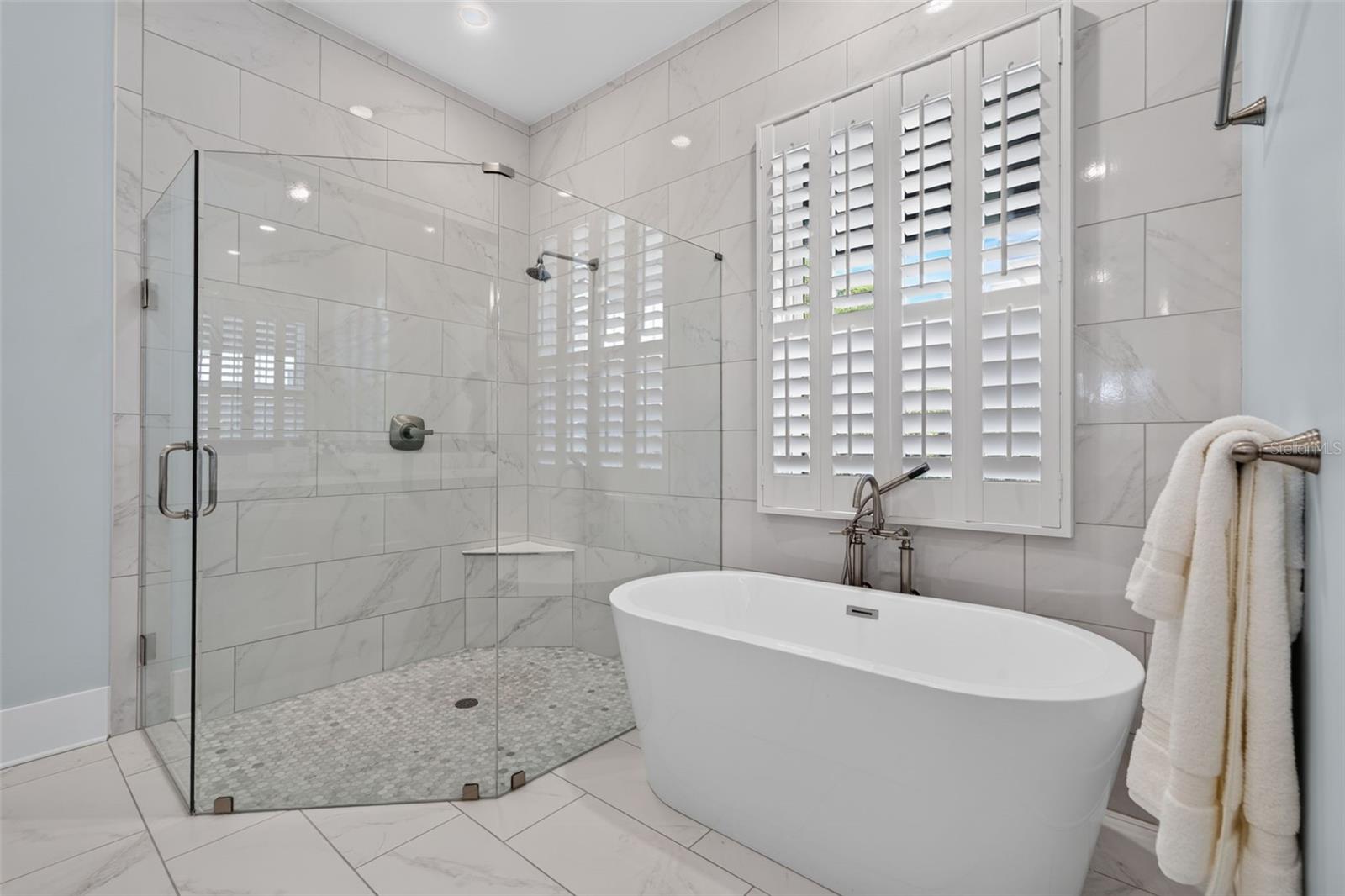 515 S OSPREY AVE — photo 30