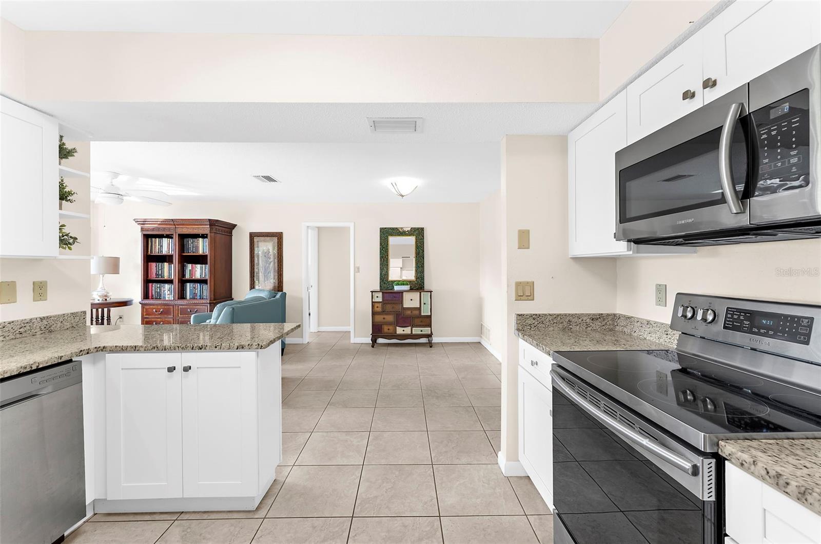 1602 CYPRESS POINT CT — photo 19