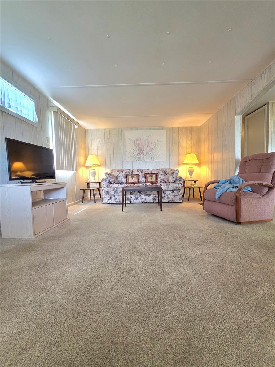 37048 LOIS AVE — photo 12