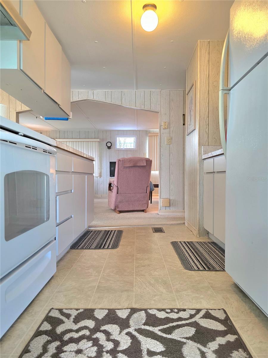 37048 LOIS AVE — photo 6