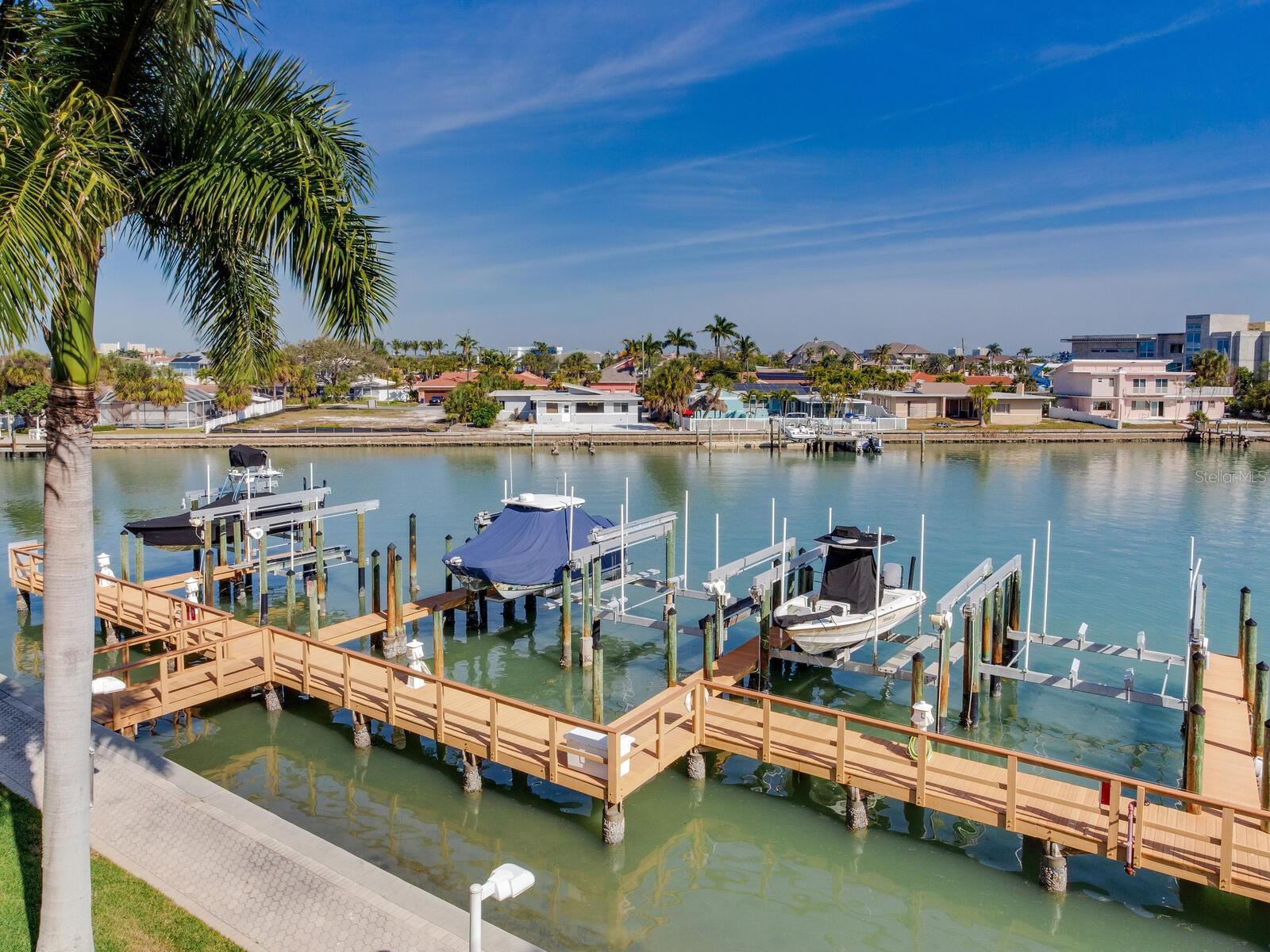 5353 GULF BLVD #B202 — photo 35
