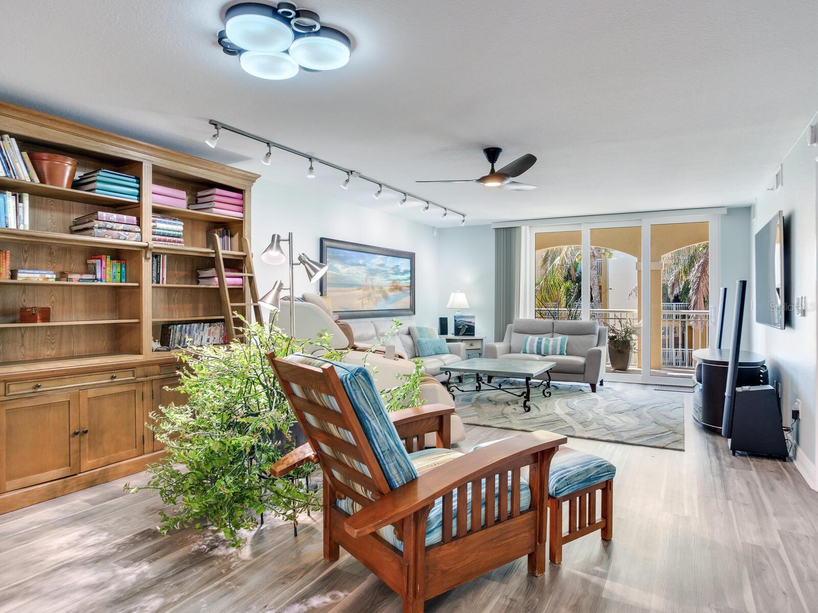 5353 GULF BLVD #B202 — photo 9
