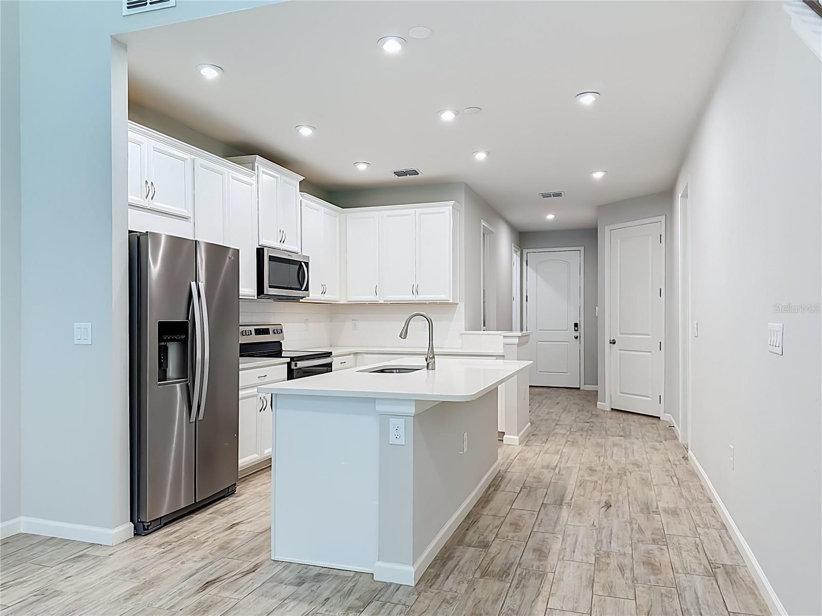 5517 COACHWOOD CV — photo 11