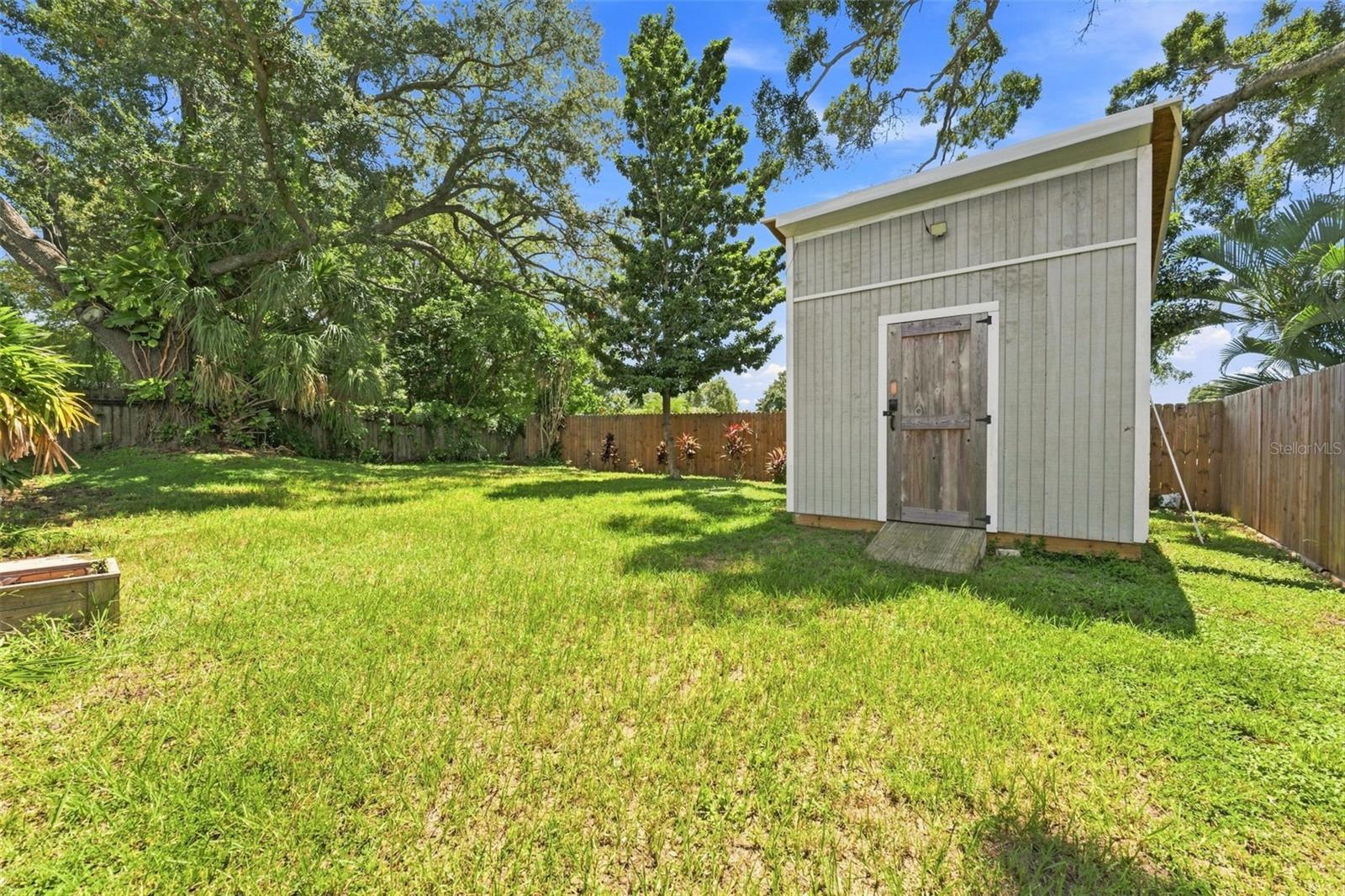 2801 CANDLEWOOD ST — photo 32