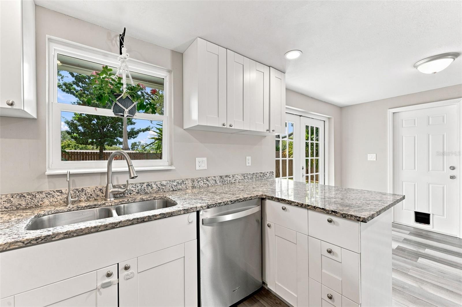 2801 CANDLEWOOD ST — photo 15