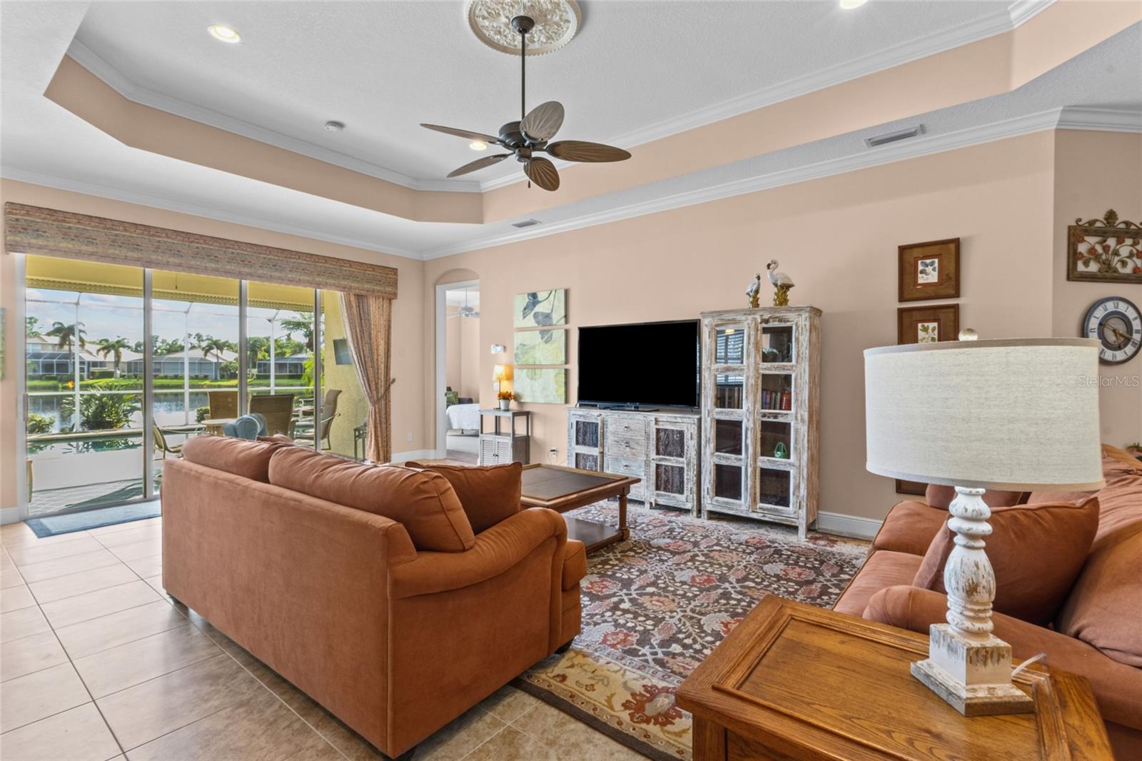 1632 LANCASHIRE DR — photo 8