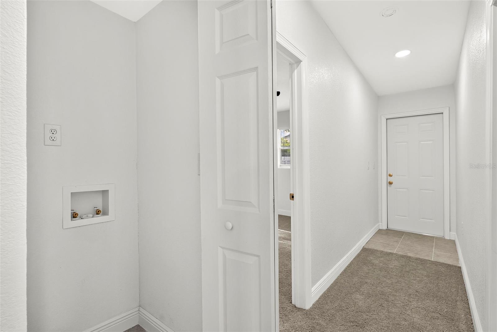 8416 N 17TH ST — photo 24