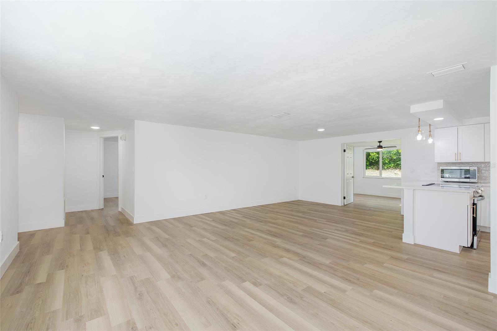 7641 JUDITH CRES — photo 16