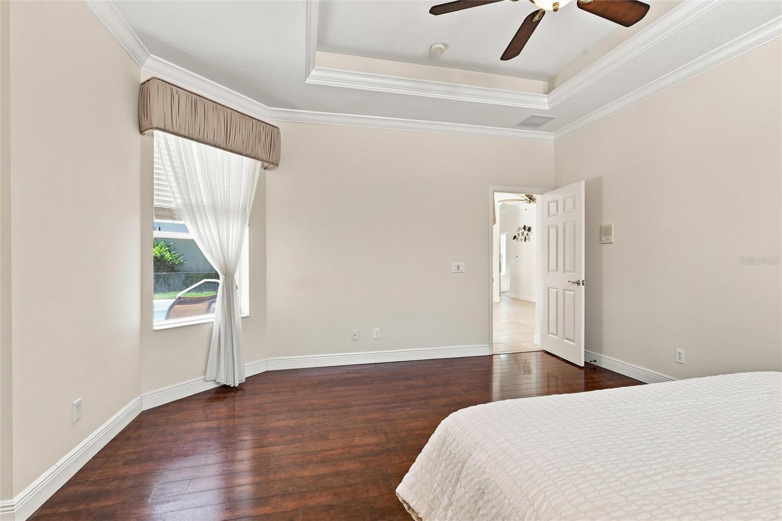 1328 THORNAPPLE DR — photo 18