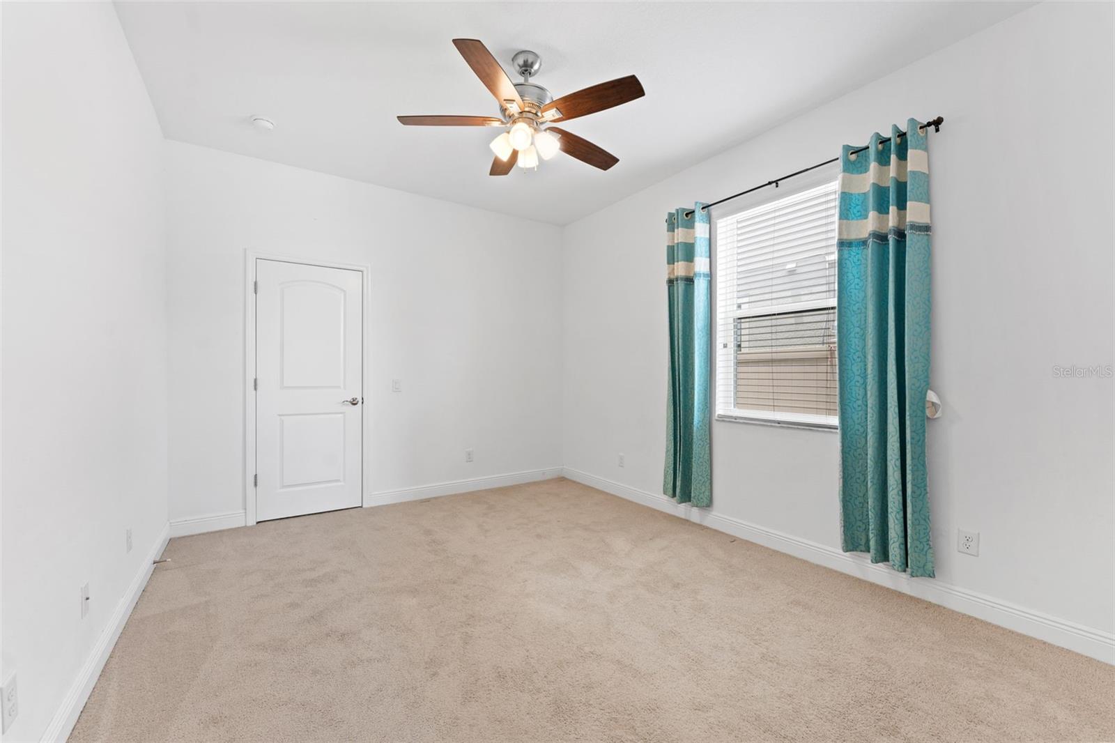 19184 LONG LAKE RANCH BLVD — photo 28