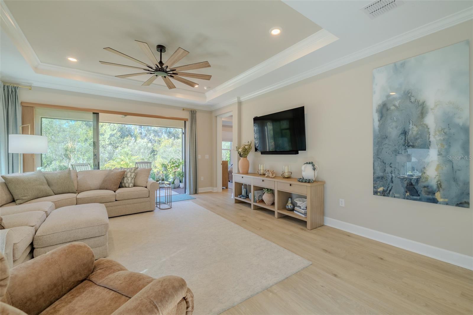 4407 ROSATTI RD — photo 12