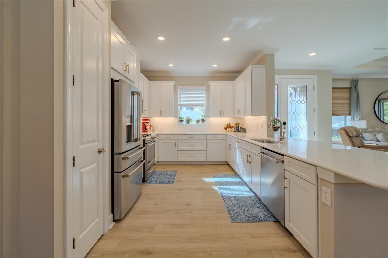 4407 ROSATTI RD — photo 5