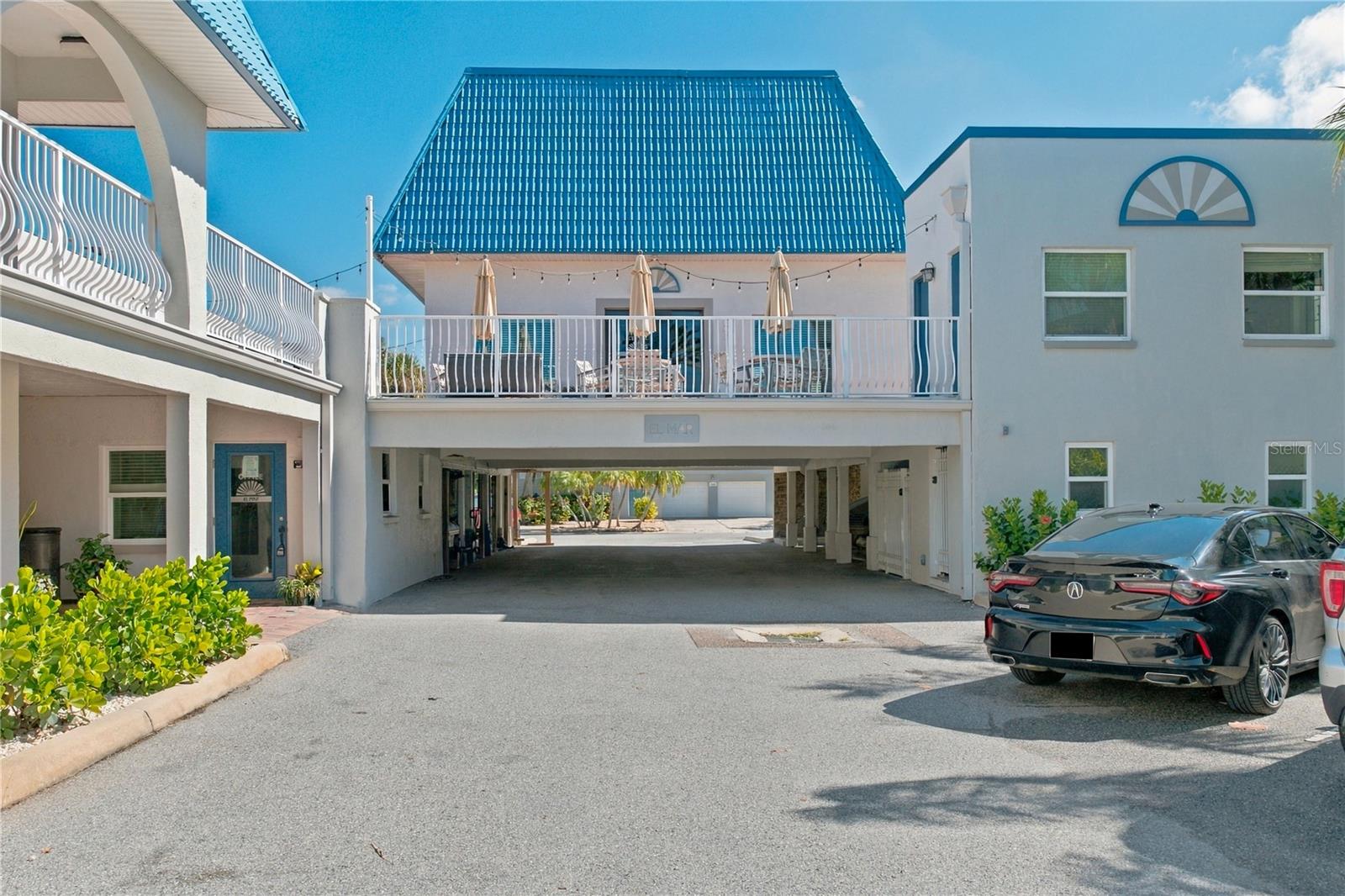 17035 GULF BLVD #108 — photo 2