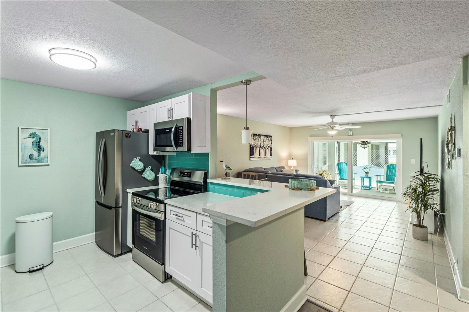 17035 GULF BLVD #108 — photo 6