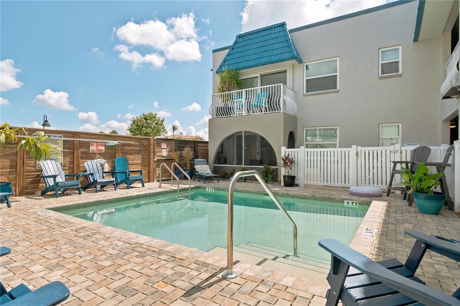17035 GULF BLVD #108 — photo 29