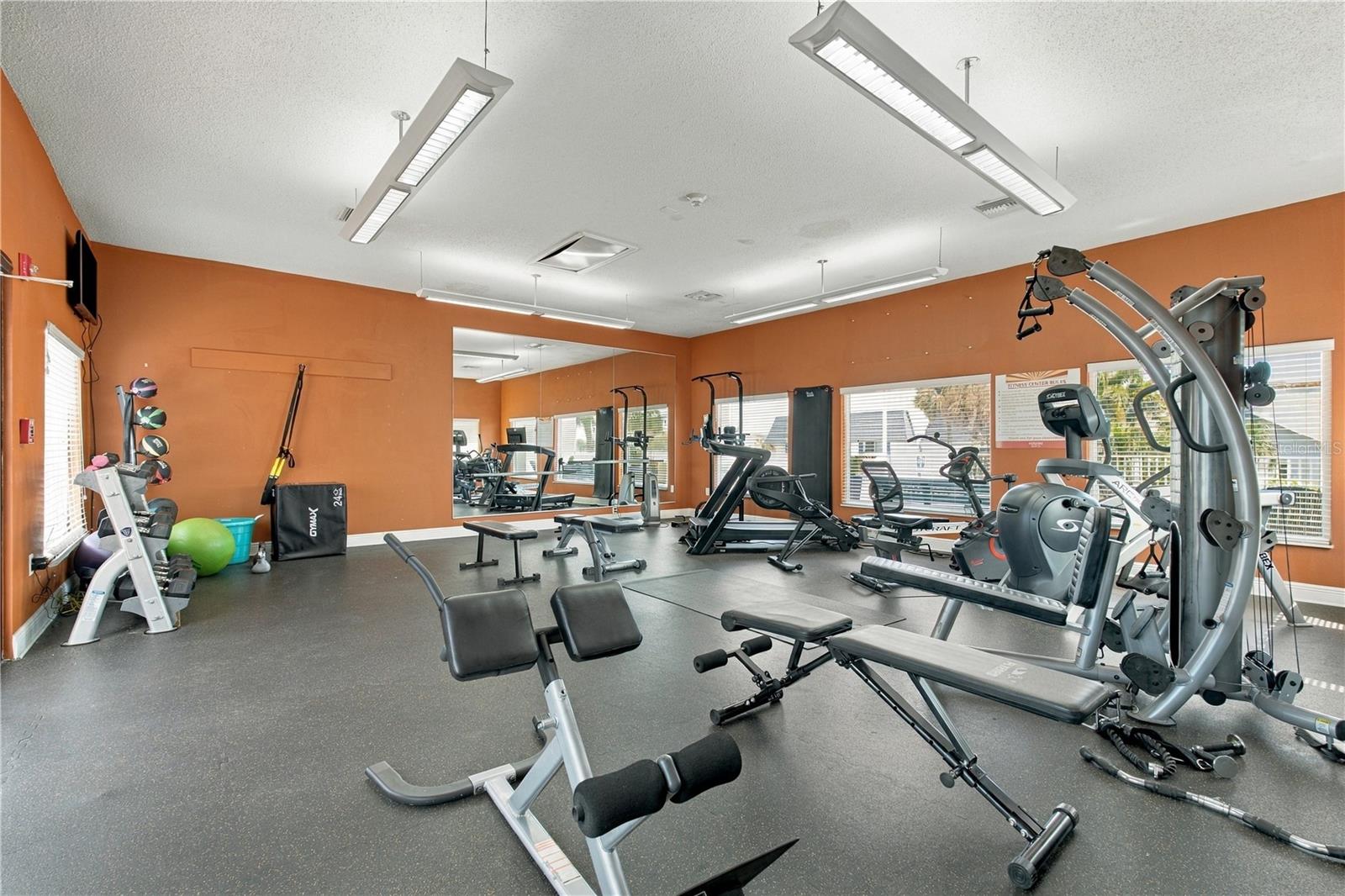 17035 GULF BLVD #108 — photo 37
