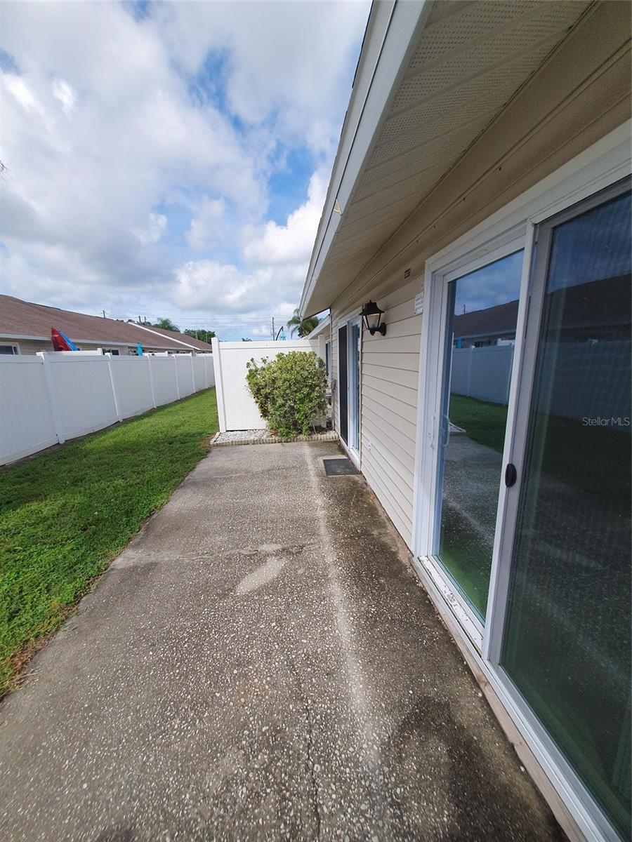 1817 ORANGE BOULEVARD WAY — photo 10