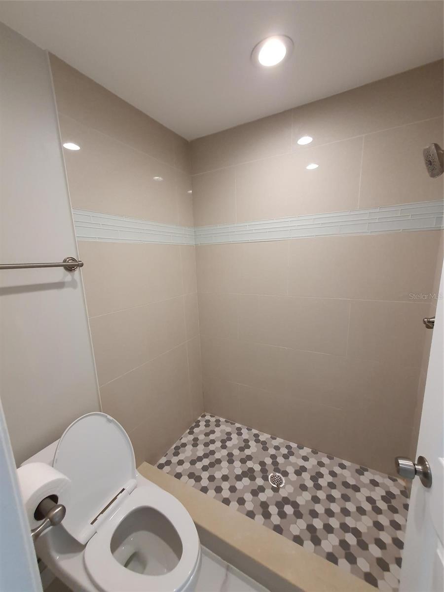 1817 ORANGE BOULEVARD WAY — photo 9
