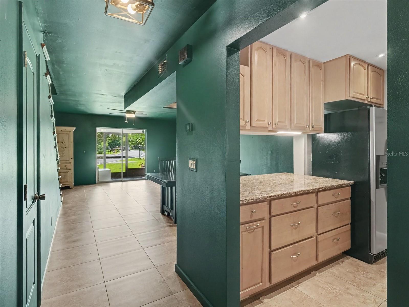 3390 RAMBLEWOOD CT — photo 7