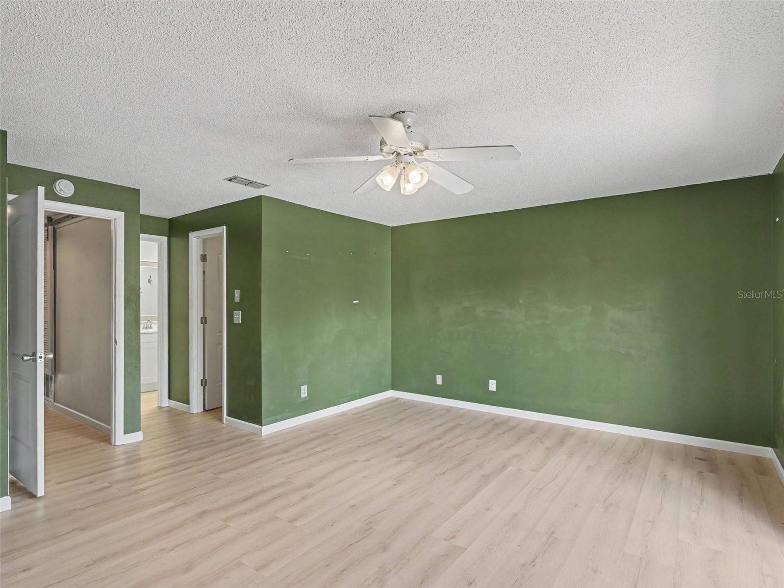 3390 RAMBLEWOOD CT — photo 12