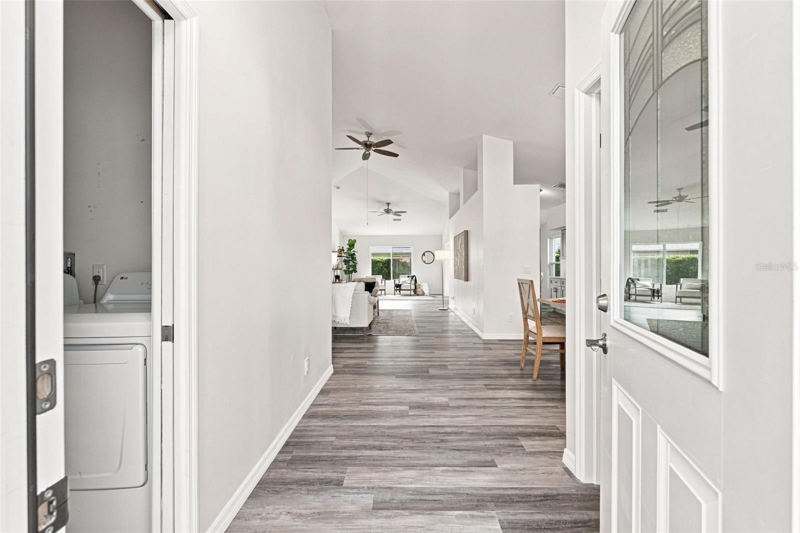 924 HARBOR TOWN DR — photo 4