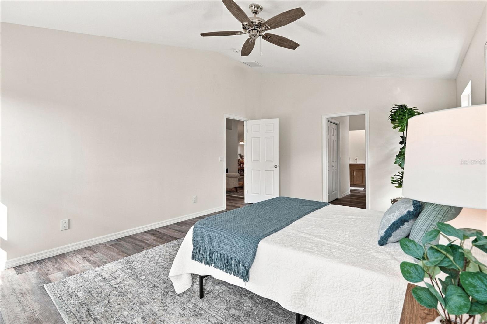 924 HARBOR TOWN DR — photo 20