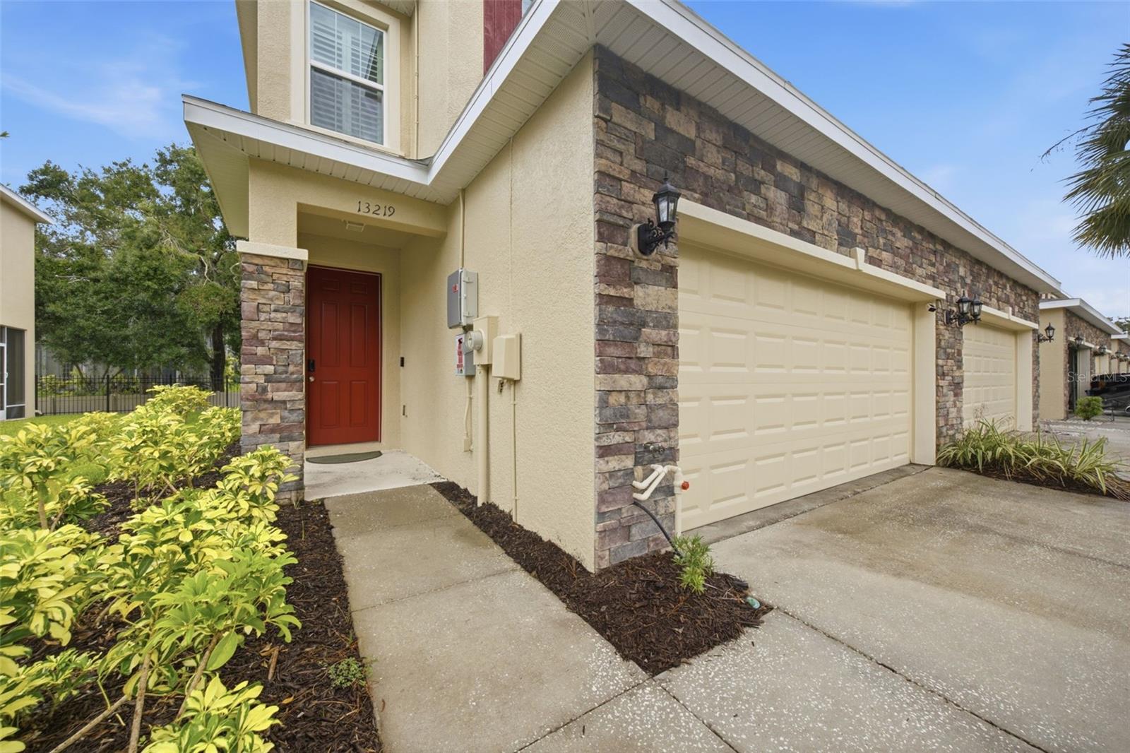 13219 CANOPY CREEK DR — photo 3