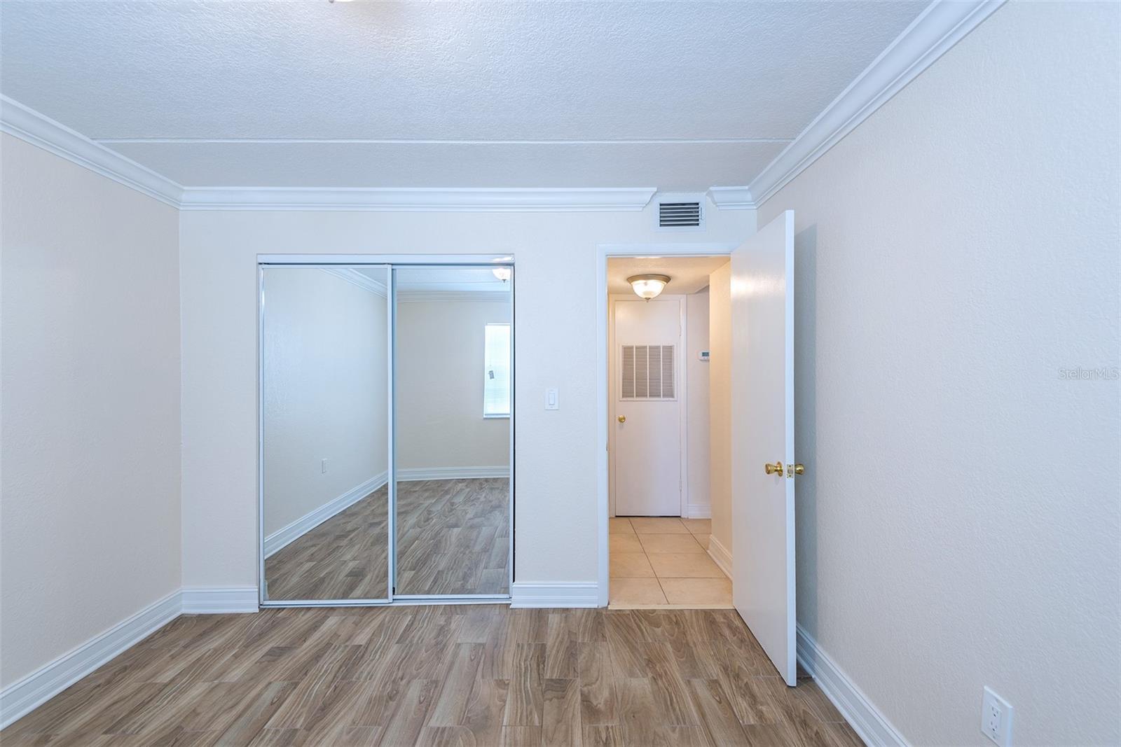 5221 BAYSHORE BLVD #31 — photo 27