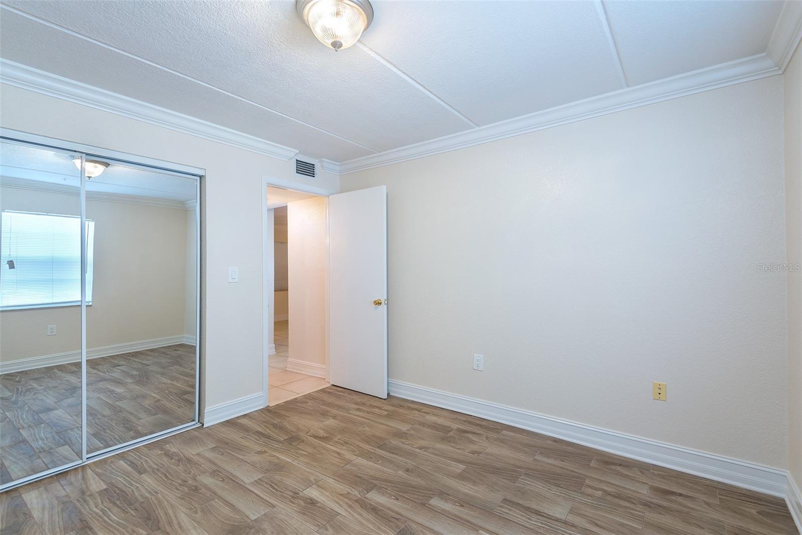 5221 BAYSHORE BLVD #31 — photo 19