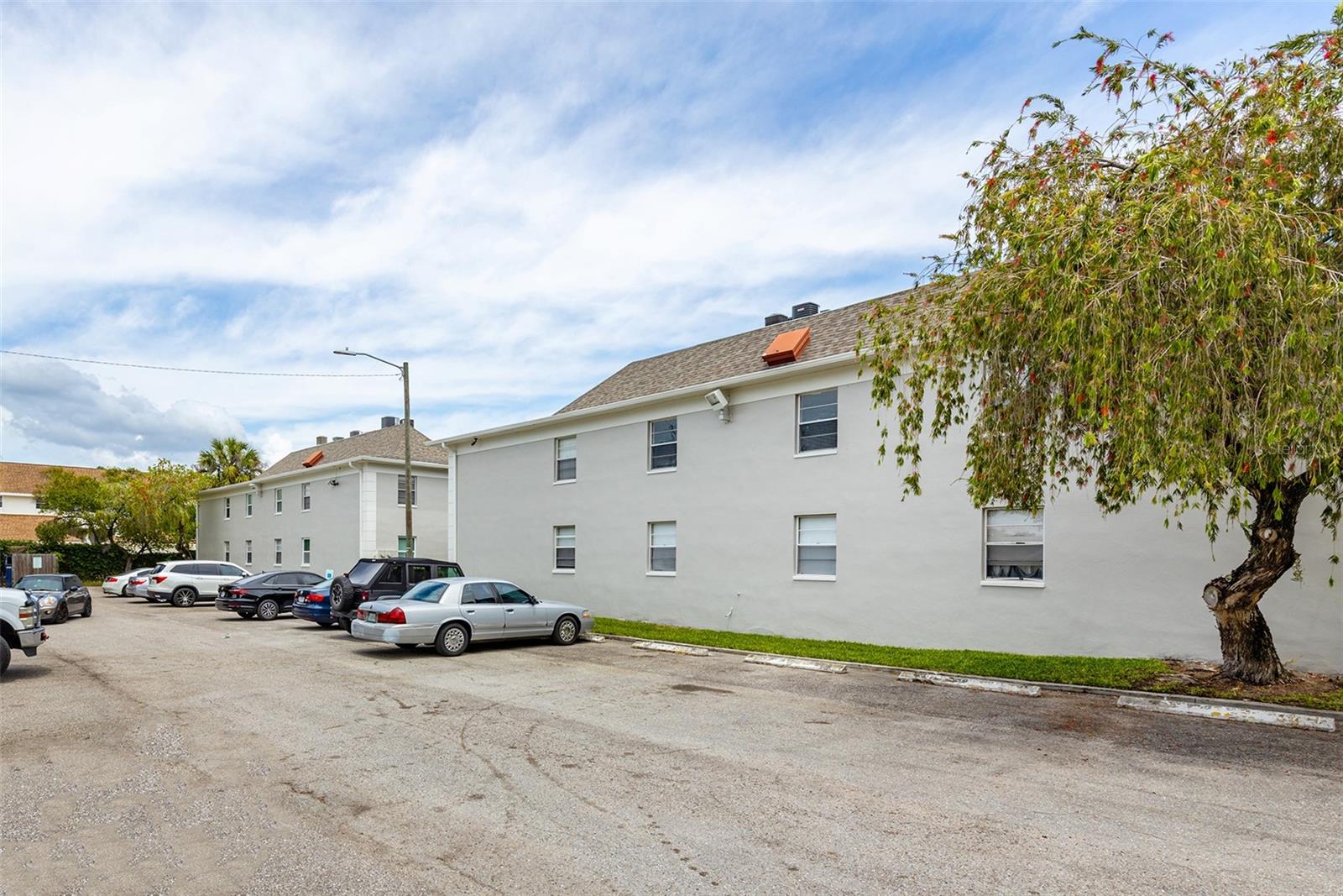 5221 BAYSHORE BLVD #31 — photo 33