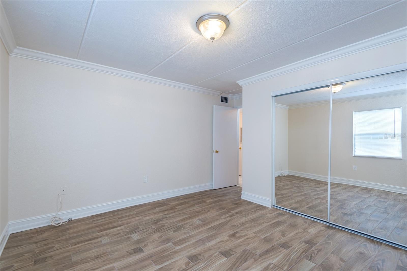 5221 BAYSHORE BLVD #31 — photo 23