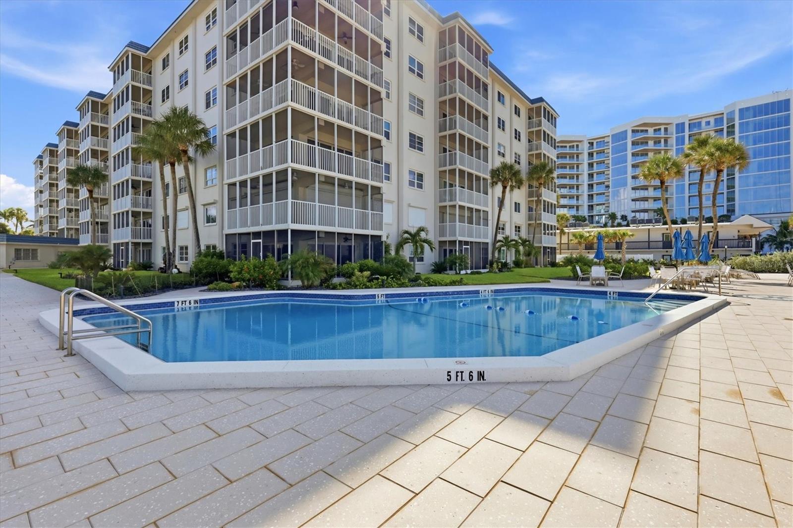 800 BENJAMIN FRANKLIN DR #501 — photo 25
