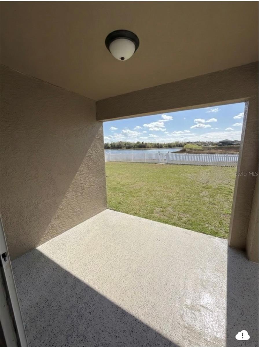 8103 TAR HOLLOW DR — photo 17