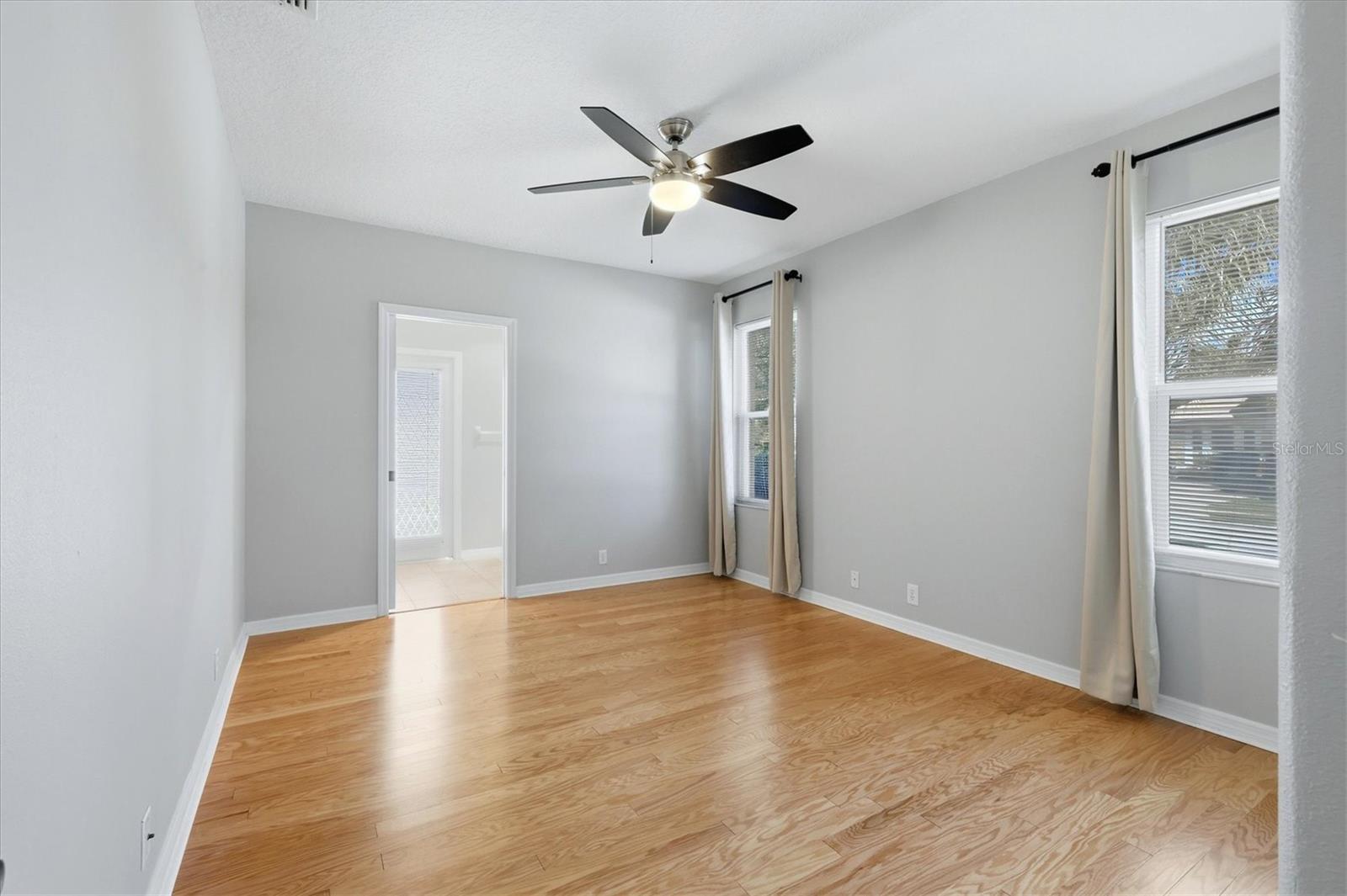 8404 MISTY MORNING CT — photo 32