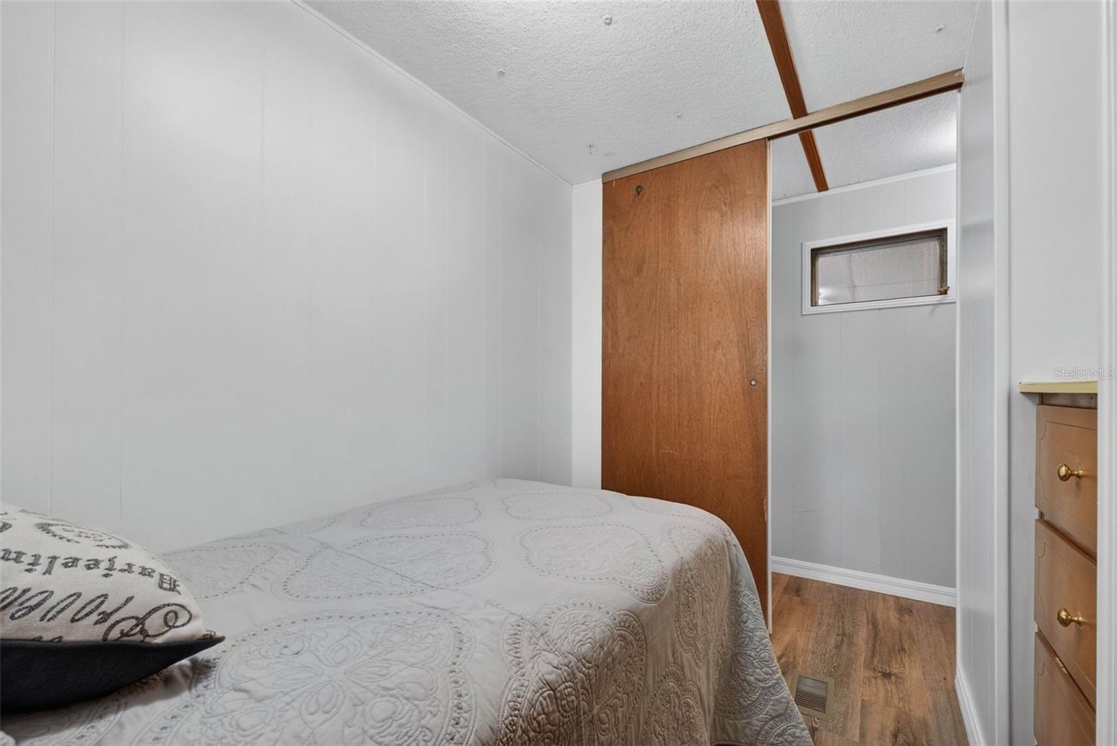 39053 OLA AVE — photo 21
