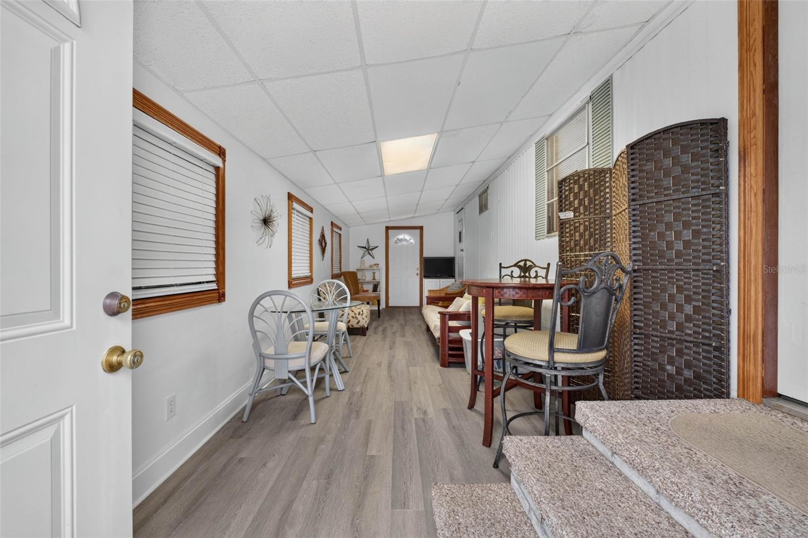 39053 OLA AVE — photo 7