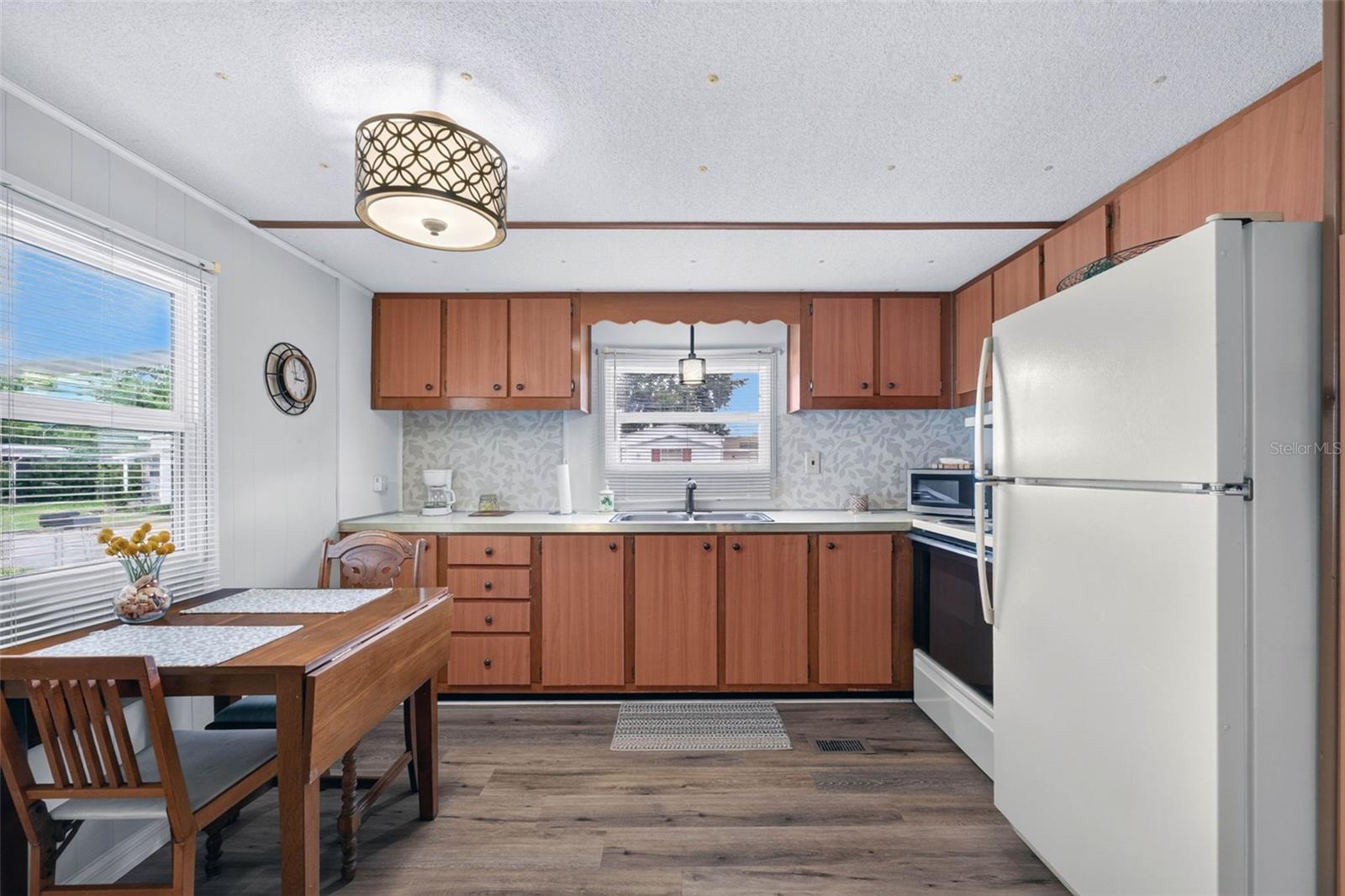 39053 OLA AVE — photo 15