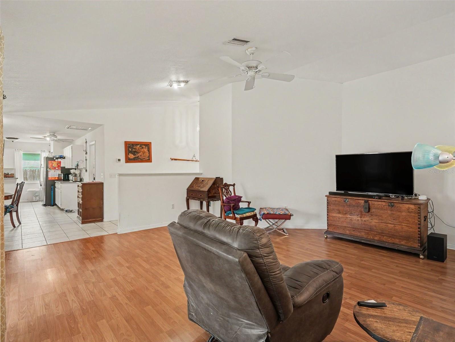 1848 MOVA ST — photo 4