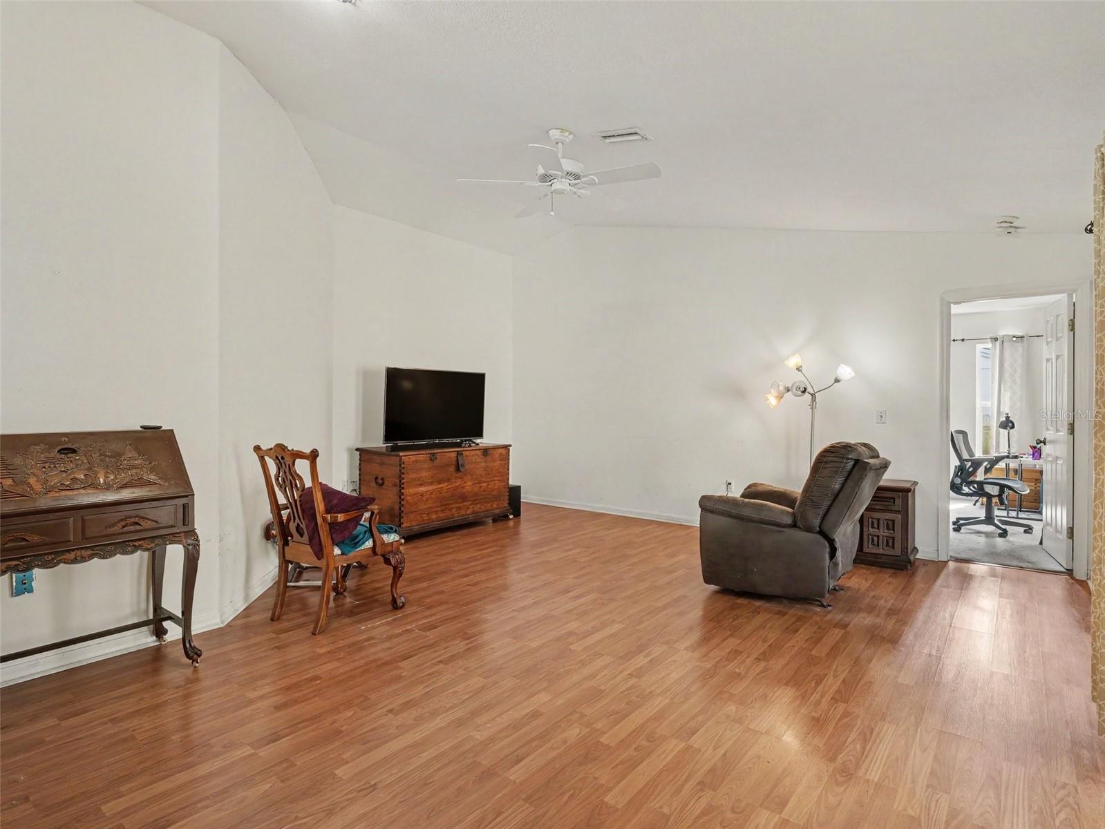1848 MOVA ST — photo 5