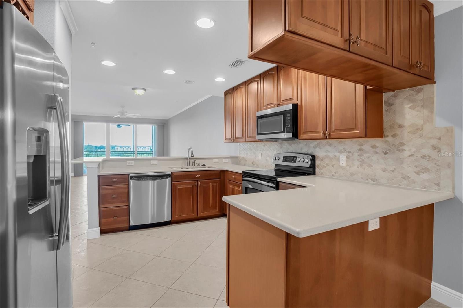 7040 KEY HAVEN RD #605 — photo 6