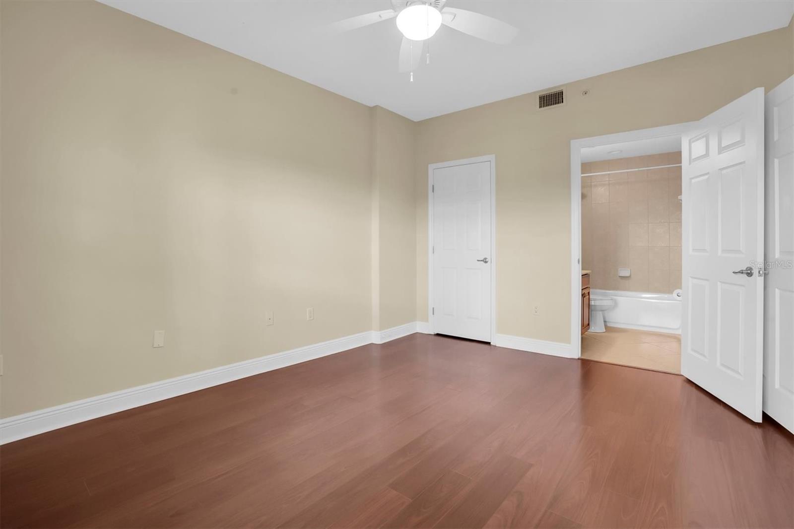 7040 KEY HAVEN RD #605 — photo 20